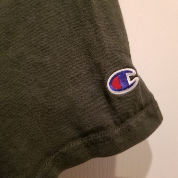 Champion Green short sleeve Sacramento State Football shirt Size Adult Small - Picture 2 of 8